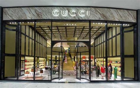 shop gucci online dubai|gucci uae website.